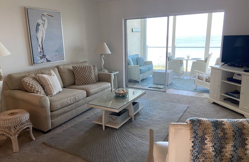 Siesta Key Condo | Amazing Beachfront Condo - Siesta Key, FL -