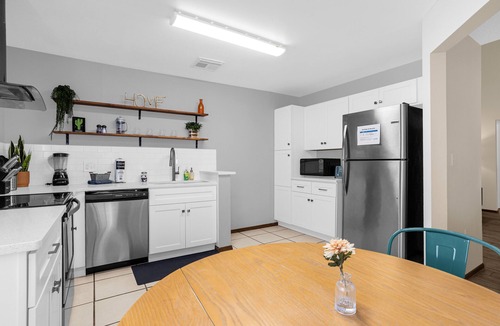 Montego Bay House | Amazing Blue Private Pool - 4BR House Near Disney
