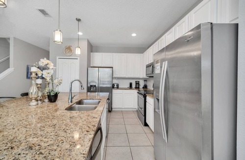 Loughman House | Amazing HOME W/POOL, GAME ROOM NEAR DISNEY, 8 BEDS