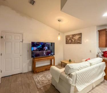 Lehigh Acres Apartment | Amazing Retreat in Lehigh Acres Florida
