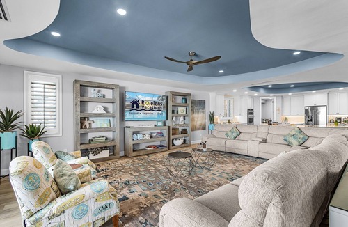 Fort Myers Beach House | Amazing Views, Heated Pool & Hot Tub - Beach Breeze - Roelens