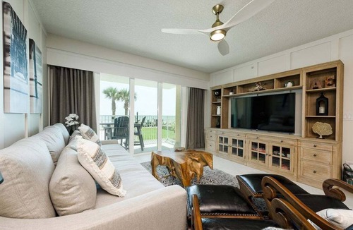 Ocean View Halifax Estates Condo | Angel`s Envy at the Aruba