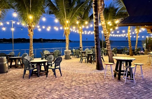 Fort Pierce North House | Angle Road - "A Home Away From Home"