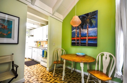 Historic Seaport Cottage | Ann Street Cottage: A bright and airy home near Duval Street