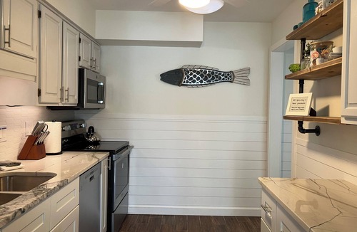 Holmes Beach House | Anna Maria 2 Family Home w/pool, beach/3 blocks.