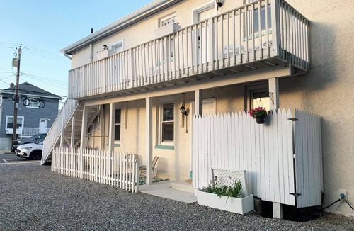 Seaside Heights Apartment | Apt 4 | Steps to the beach w/Fire Pit & Grill