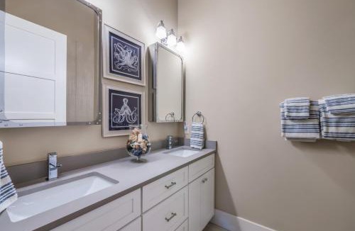 Holmes Beach House | Aqua Bay