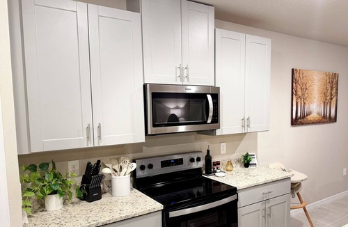 Auburndale House | Auburndale Home- 7 Min to Lake Myrtle & SunTrax; Disney, Universal,Legoland Near