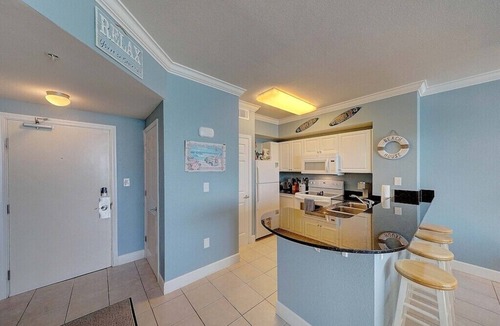 Panama City Beach Resort | Aug 23 - 26th Open! * Low 2nd floor @ Tidewater!