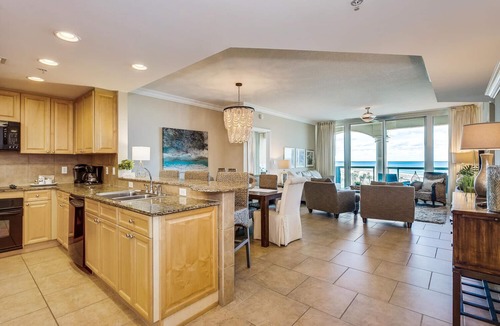 Pensacola Beach Condo | ❗️Aug 23-Sept 3 LOW RATE 🌴Portofino Island RESORT 🌴Hear OCEAN WAVES from balcony