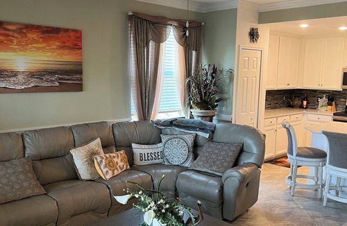 Naples Condo | AVAILABLE 2026 SEASON! Treviso Bay Resort Beautiful 3 Bedroom Lake View Condo