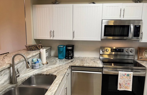 Sandestin Condo | AWESOME CONDO IN TOPS'L SUMMIT BETWEEN BEACH AND RACQUET CLUB - GREAT VIEWS!