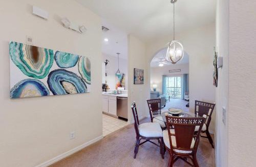 Bahama Bay House | Bahama Bay Resort penthouse condo - lakefront near Disney & other Orlando parks