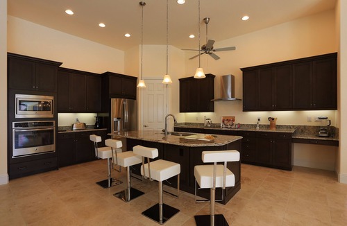 Yacht Club House | Bahama Breeze-Location! Great Views Above Intersecting Canals w Short Gulf Acces