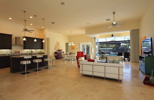 Yacht Club House | Bahama Breeze-Location! Great Views Above Intersecting Canals w Short Gulf Acces