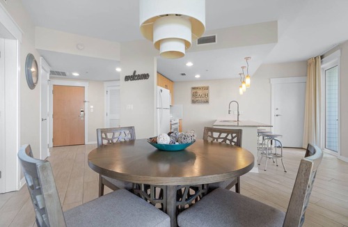 Baytowne Wharf Condo | Bay Time 5712-Steps to Shops-Sleeps 4