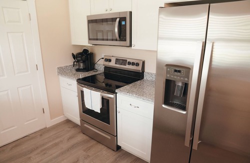 Sarasota House | Bay Vista Cottage 3 bed 2 bath