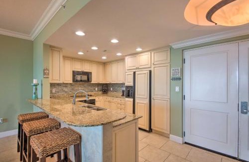 Pensacola Beach House | Beach Access! Resort Condo in Pensacola Beach