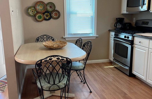 Wildwood Apartment | Beach and Boardwalk 1.5 blocks. Lots of room w/plaza and private porch.