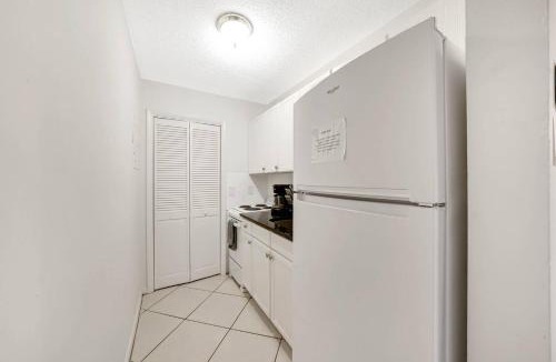 Singer Island Apartment | Beach Apart by Dream Vacation unit 4