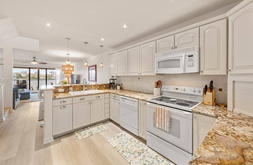 Bonita Springs Villa | Beach + Bay Retreat w/Dock, Pool & Sunset Deck