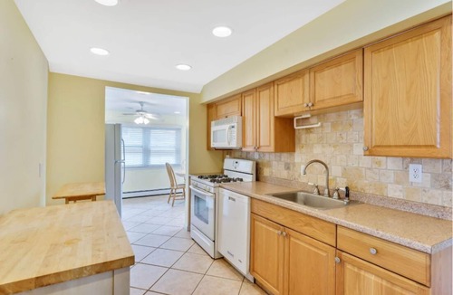 Lavallette House | Beach Block Rental in Lavallette with Ocean Views! Negotiable Pricing