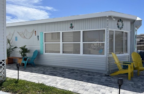 Hutchinson Island South Cottage | Beach Cottage-Jensen Beach