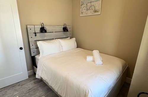 Sunset Beach Hotel | Beach front renovated cottage #8