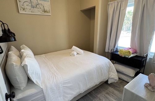 Sunset Beach Hotel | Beach front renovated cottage #8