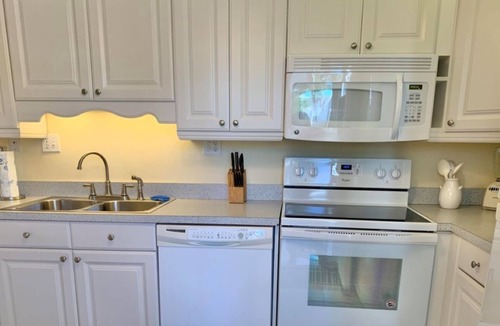 Fort Pierce Condo | BEACH FRONT RETREAT.On site Golf, 4 Pools, Tennis, Pickleball, Fitness Center