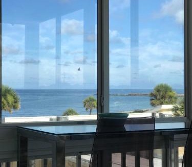 Venice Apartment | Beach Front San Marco 2 bedroom condo Venice Florida