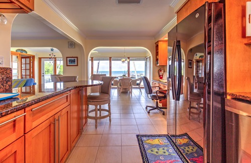 Marathon House | Beach House Waterfront, Private Pool, Boat Dock on Gulf with Amazing Sunsets!