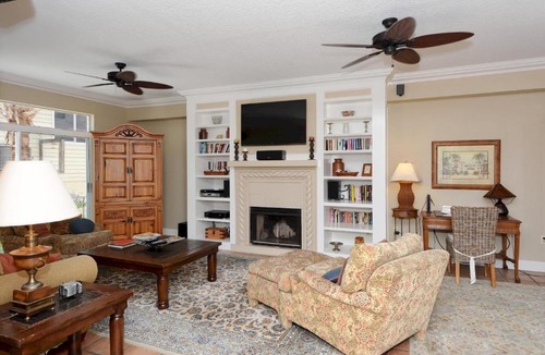 Siesta Key Village Villa | Beach Please