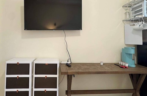 Bonita Shores Apartment | Beach Retreat - Queen Studio near Naples