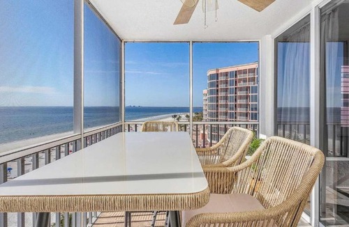 Fort Myers Beach House | Beach Villas 606