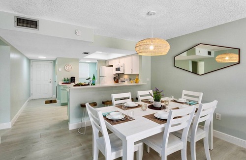 Cocoa Beach Condo | Beachfront 3BR Condo w/Pool & Balcony – Cocoa Beach