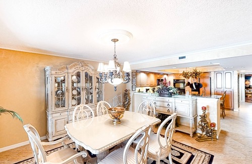 Redington Beach Condo | Beachfront condo w/Gulf views, balcony, washer/dryer, central A/C, shared pools