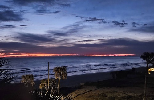 East Daytona Apartment | Beachfront Escape