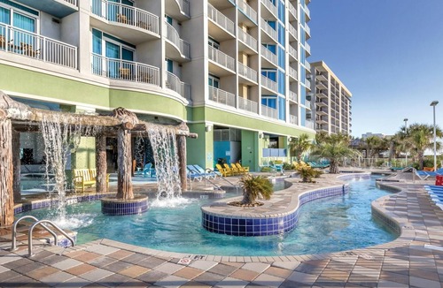 Cherry Grove Beach House | Beachfront Getaway at Towers on the Grove Near Cherry Grove Beach