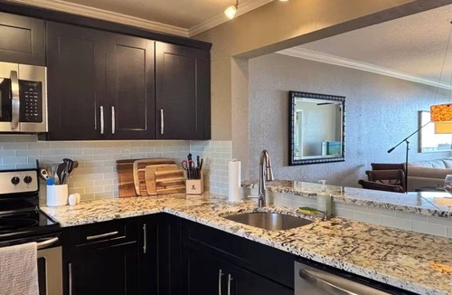Fort Pierce Shores Condo | Beachside 2 bedroom condo between Vero Beach and Fort Pierce. Sea-renity now!