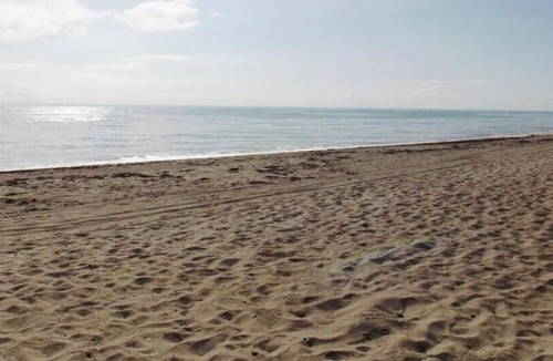 Fort Pierce House | Beachside Cottage, Great Neighborhood, Pet Friendly, Parks/Sunsets