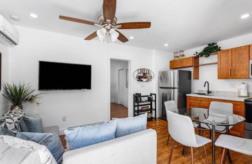 Palm Beach - West Palm Beach House | Beachside, Resort Pool, Outdoor Kitchen, Pets