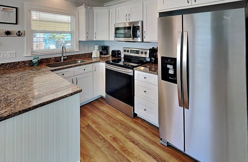 Fort Myers Beach House | Beachside Retreat With Garden Views, Grill + Walk to the Beach.