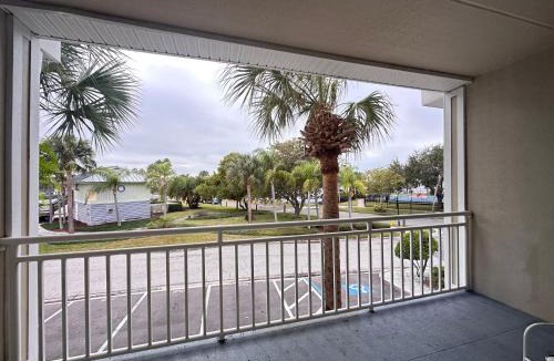Ruskin Apartment | Beachside Studio for the Entire Family