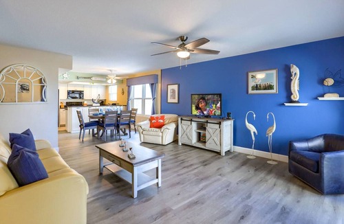 Indian Shores Condo | Beachside w/2 Balconies, FREE Activities Included! Free Parking, Grill, Beach Gear ~ 1 Pipers Nest