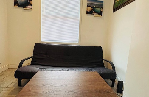 North Philadelphia West Apartment | Beautiful 1-bedroom apartment with AC in vibrant Philadelphia