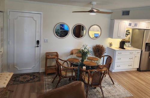 Largo Condo | Beautiful 2/2 Intracoastal Waterfront Snowbird Paradise Condo Home, Two Pools!