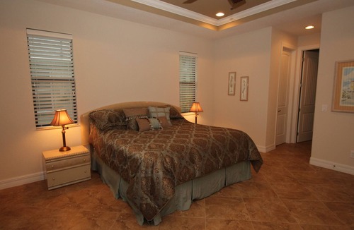 South Gulf Cove Villa | Beautiful 2016 villa in South Gulf cove