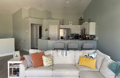 Indialantic Condo | Beautiful 3/2 beach home in quiet Indialantic… private beach access, golf, relax