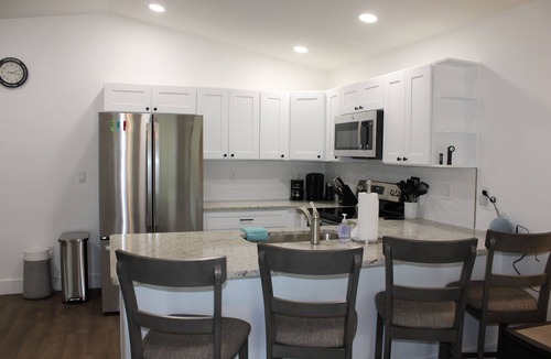 Brooksville House | Beautiful 3 Bedroom dream home, pet friendly, close to the mermaids!